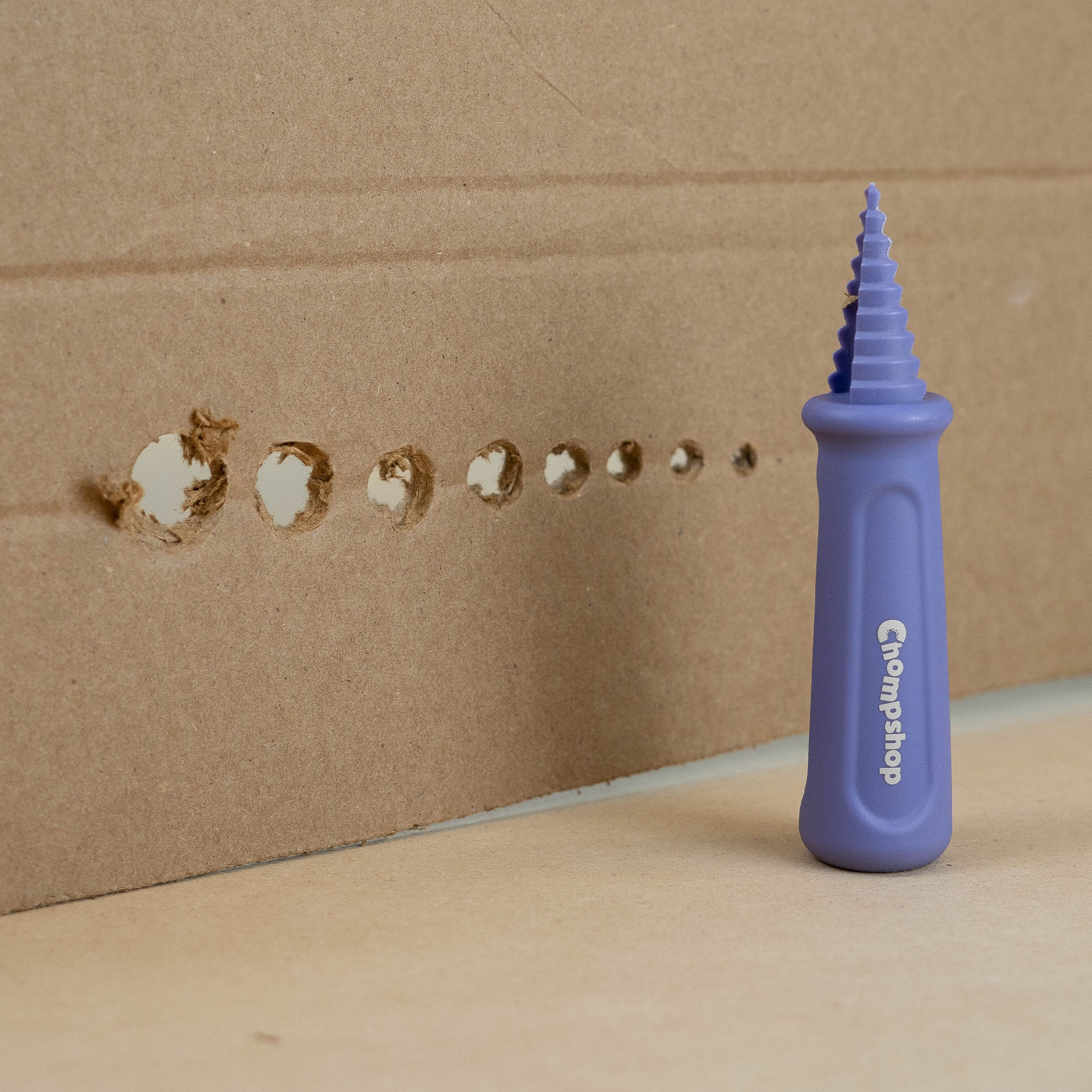ChompSaw (with Hole Punch & Scoring Tool) (EUR) - Image 6